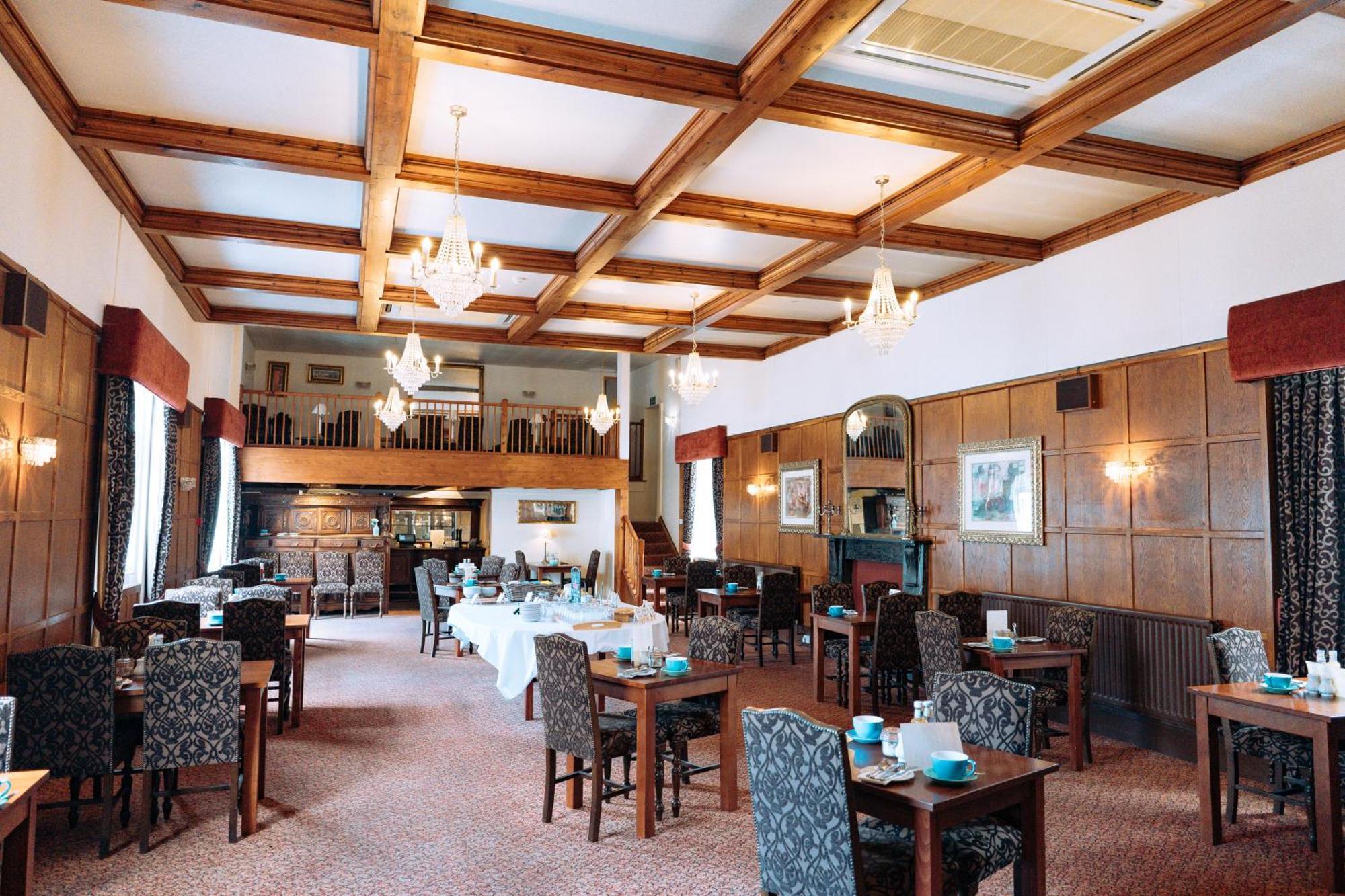 The Royal Lion Hotel ليم ريجيس المظهر الخارجي الصورة